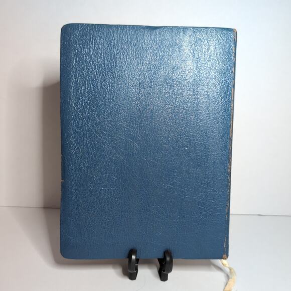 Crusade Holy Bible Giant Print KJV Red Letter Edition 1973 Not Inscribed - Picture 2 of 15